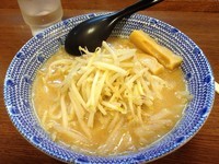 「味噌らーめん／\700」@めん屋 匠神 新所沢店の写真