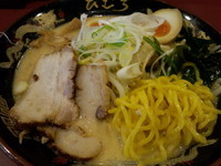 「札幌みそらーめん(７５０円)＋味玉(１００円)」@北海道らーめん ひむろ 亀戸店の写真