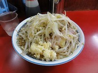 「小ラーメン　500円　　ニンニク」@ラーメン二郎 目黒店の写真
