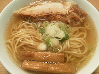 「らーめん micro」@人類みな麺類の写真