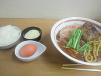 「神無月の一杯　丸ごとスネカレー(やや辛)(1000円)+トッピン」@MENYA 食い味の道有楽の写真