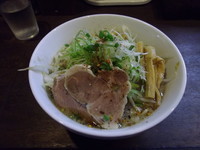 「背脂煮干し中華そば」@ones ones 早稲田店の写真