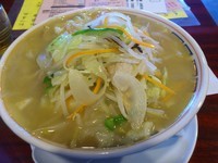 「野菜たっぷりタンメン 880円」@やきとり 三金の写真