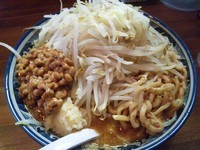 「【秋冬限定】味噌ラーメン￥880・納豆￥100」@ラーメンアキラの写真