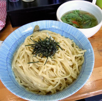 「淡麗塩つけ麺＋中盛り　￥８００」@塩つけ麺 灯花の写真