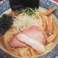 「芳醇香味そば（醤油）￥７５０」@麺屋 一燈 ラゾーナ川崎店の写真