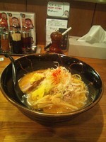 「海老味噌ラーメン」@黒味噌らーめん 初代けいすけ 品川店の写真