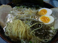 「特製醤油ラーメン(880円)」@東京とんこつラーメン てるやの写真