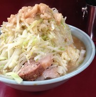 「大ラーメン（750円）ヤサイニンニンクアブラ」@ラーメン二郎 相模大野店の写真