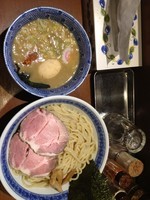 「特製つけ麺 大盛」@俺の麺 春道の写真