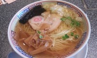 「期間限定390円ラーメン」@やきとり 三金の写真