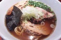 「焦がし醤油煮干柚子 760円(直火チャーシュー)」@喜元門 つくば東光台店の写真