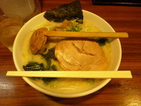 「函館塩ラーメン」@味源 渋谷宇田川店の写真