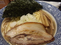 「濃厚煮干しそば＋海苔」@ラーメン燈郎の写真