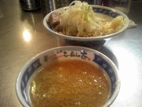 「つけめん（小）麺かため、あつもり、にんにく750円」@らーめん大 蒲田店の写真