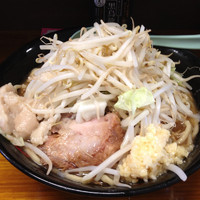 「小ラーメン脂、ニンニク」@豚五里羅Ⅱの写真