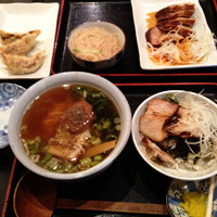 「とくとくセット+炙りチャーシュー」@らーめん 楓家の写真