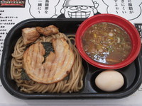 「中華蕎麦　とみ田　六年目の豚骨魚介+定番盛り」@大つけ麺博 2012の写真