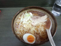 「醤油ラーメン(大盛)　580円」@らーめん屋さん 陽ちゃんの写真