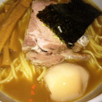 「らーめん¥600＋味付たまご¥100＋半ライス¥100」@こうかいぼうの写真