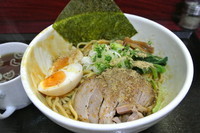 「油そば（中）」@麺や とらの写真