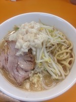「ミニラーメン　６００円　ニンニク少し　脂」@ラーメンエース 八王子店の写真