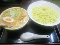 「味噌つけ麺(800円)」@北海とんこつらーめん 純輝 白井店の写真