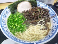「伝田郷味噌ラーメン￥700・ネギ＆キクラゲ増し各￥50」@麺房 松の写真