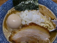 「限定　濃厚味玉付煮干そば（￥７８０）」@ラーメン燈郎の写真