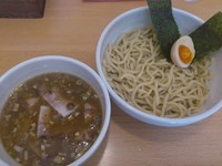 「徳つけ（並）￥750＋こま切チャーシュー￥100＝￥850」@煮干そば とみ田の写真