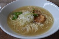 「とりそば(塩)　780円」@natural taste cafe analogの写真