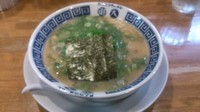 「ラーメン（替玉×２、ニンニク）￥950」@御天 千駄ヶ谷店の写真