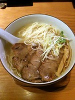 「炙り豚和塩らぁ麺」@麺や ひだまりの写真