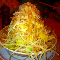 「ラーメン(野菜鬼盛り、残り多め)」@太一商店の写真