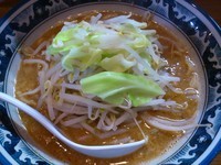 「【秋冬限定】味噌らーめん８８０円女子盛－５０円」@ラーメンアキラの写真