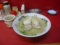 「ラーメン（中）」@のり一ラーメンの写真