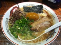 「とんこつ味玉らあめん(750円)」@南木商店の写真