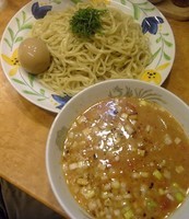 「トマトのつけ麺＋味玉」@らぁめん 一福の写真