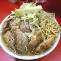 「Jr.の夜ぶたダブルラーメン 800円（ヤサイマシマシ）」@ラーメン二郎 三田本店の写真