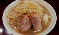「ラー（ヤサイ、タマネギ）」@ゴリラーメンの写真