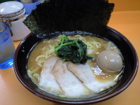 「チャーシューメン中盛（860円）」@ラーメン熱烈家の写真