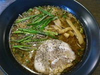 「新世紀ワイルド ￥750」@革命的ラーメン 新世紀の写真