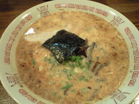 「豚骨醤油（500円）」@十代目哲麺 藤沢店の写真