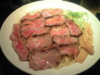 「和牛まぜそば(1050円)」@背脂醤油 のあの写真