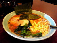 「赤味噌らーめん￥750→￥500(開店特価)＋コーン￥50」@横浜らーめん いちばん家の写真