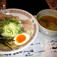 「カレーつけ麺¥850＋ミニライス¥50」@俺らラーメン ちょもらんまの写真