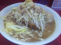 「小らーめん（ニンニク・アブラ）＋とろ～り半熟玉子」@麺屋 桐龍の写真