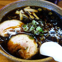 黒ラーメン