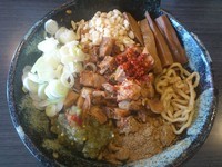 「【1日5食限定】奔放特製 漢のまぜ麺 ￥750」@ラーメンつけ麺 奔放の写真