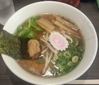 「【期間限定】牛骨煮干しラーメン」@牛骨ラーメン 香味徳の写真